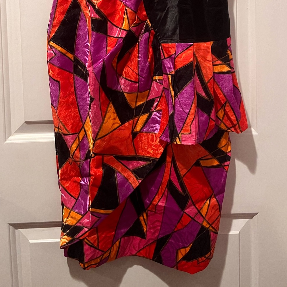 Vibrant Geometric Pattern Dress - image 2